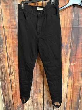 Madewell Black High-Rise Tapered Jeans